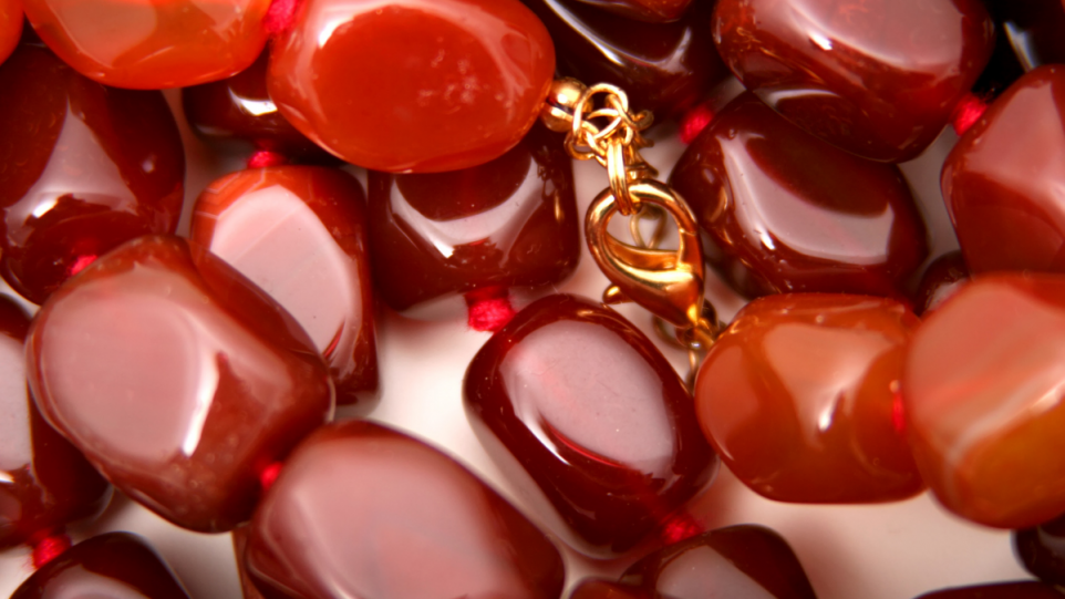 carnelian crystal stone