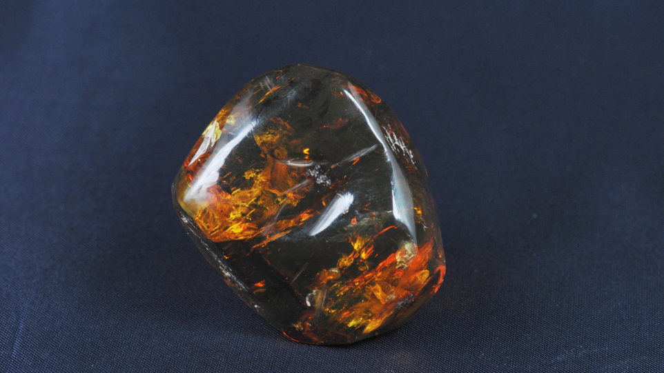 Amber Stone Spiritual Meaning