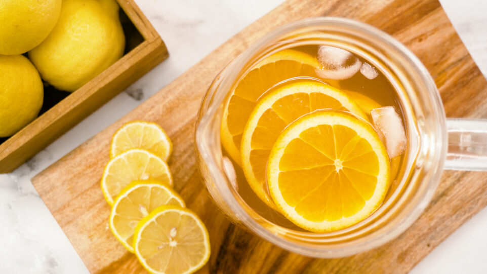 Fresh sweet Lemon tea Prepare